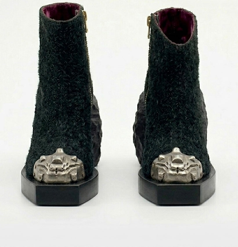 black stone boots